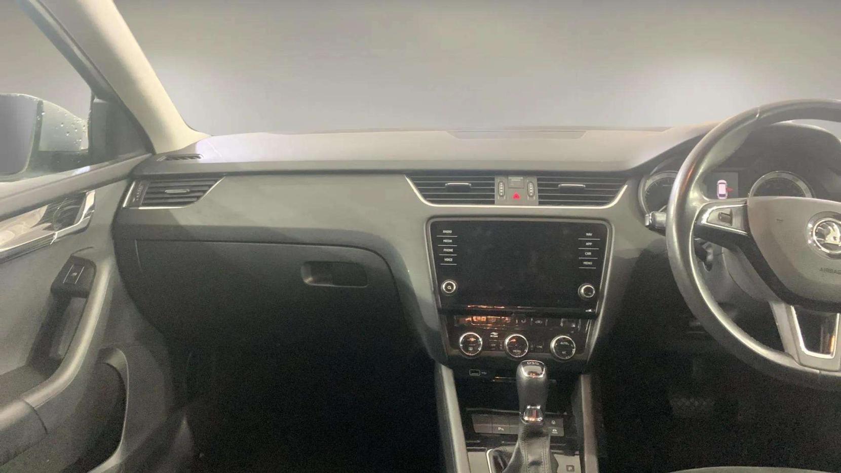 Skoda Octavia 1.5 TSI GPF ACT SE L Estate 5dr Petrol DSG Euro 6 (s/s) (150 ps)
