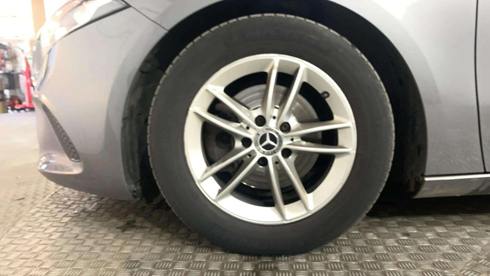 Mercedes-Benz A Class 1.3 A180 SE Hatchback 5dr Petrol 7G-DCT Euro 6 (s/s) (136 ps)