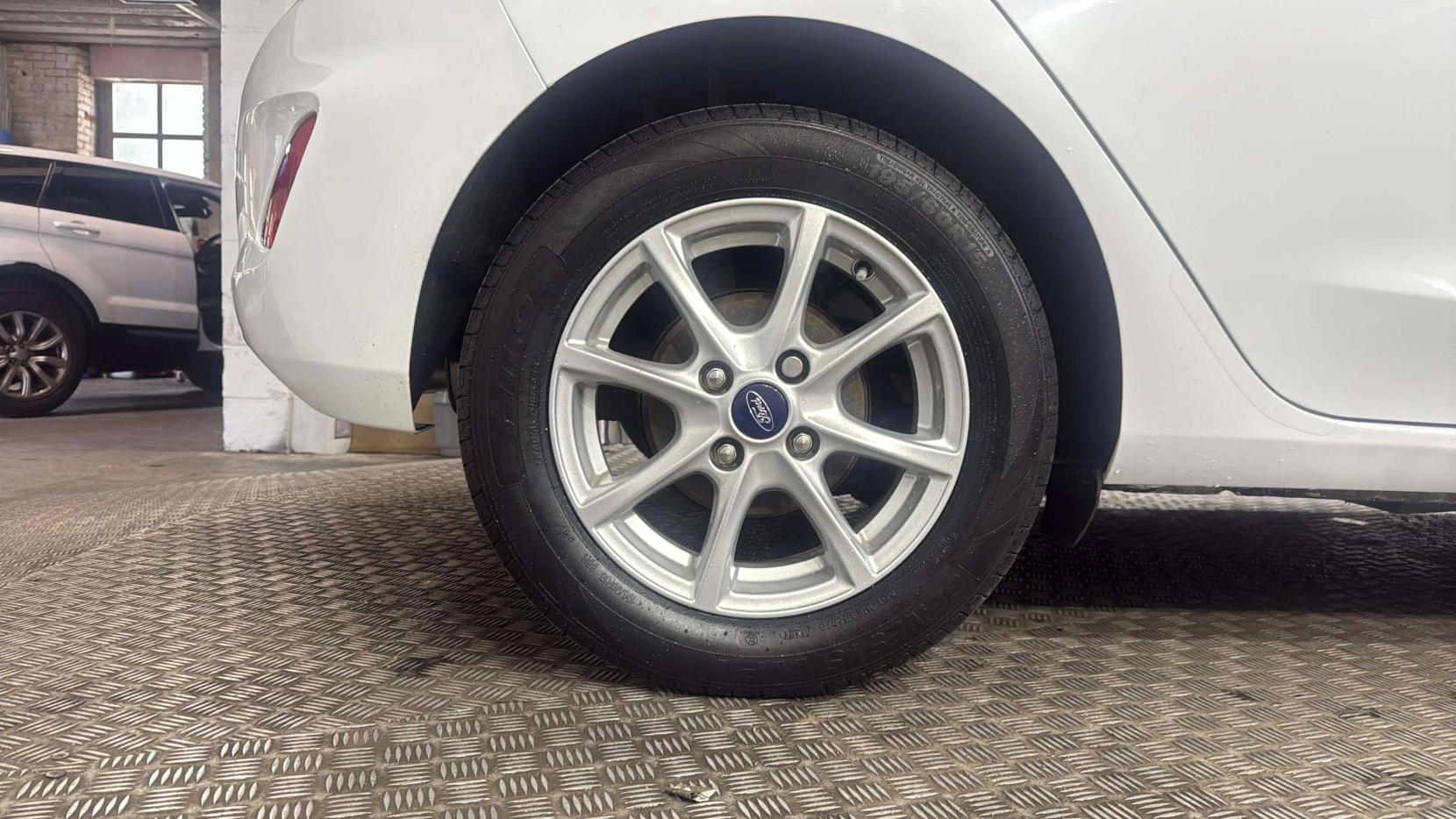 Ford Fiesta 1.1 Ti-VCT Zetec Hatchback 5dr Petrol Manual Euro 6 (s/s) (85 ps)