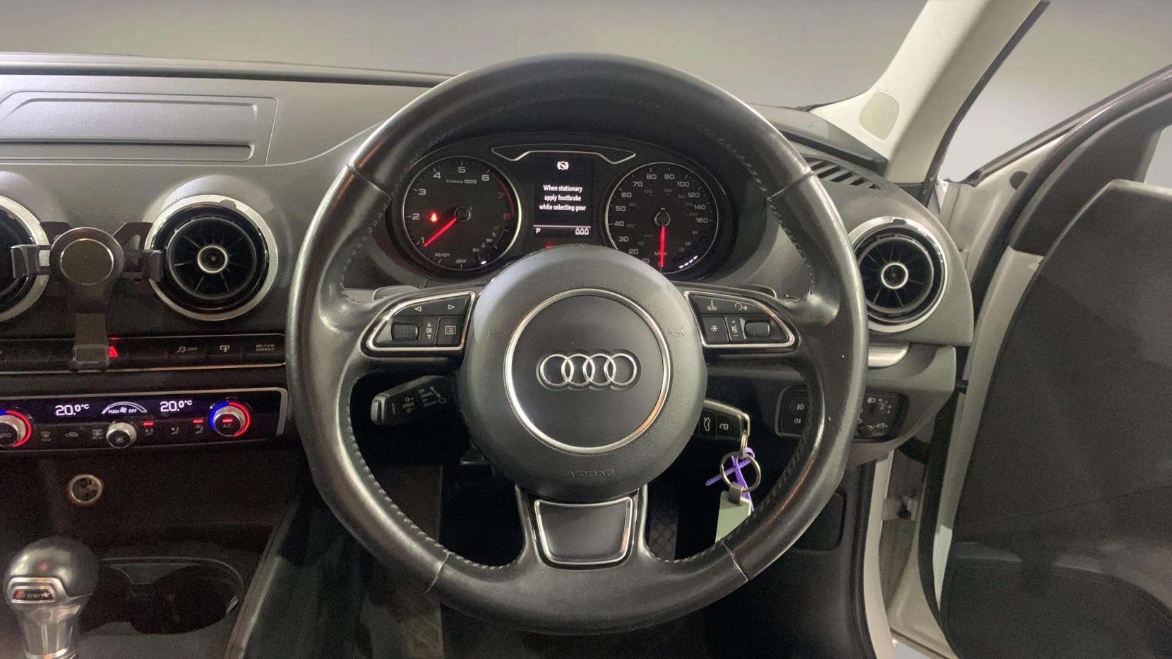 Audi A3 1.4 TFSI Sport Hatchback 3dr Petrol S Tronic Euro 6 (s/s) (Nav) (125 ps)