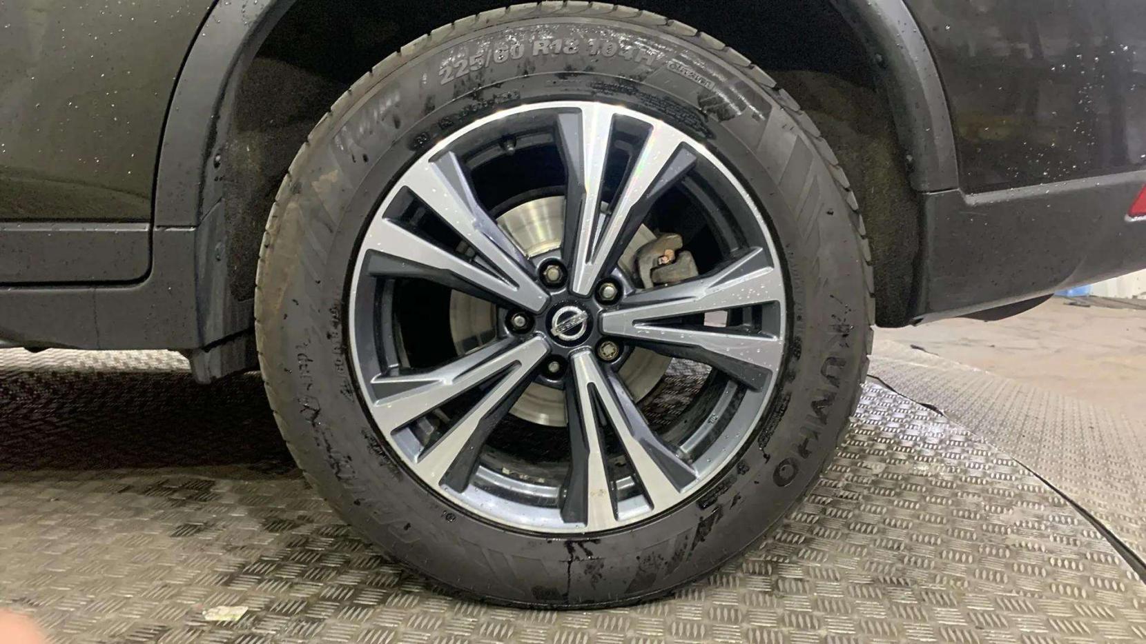 Nissan X-Trail 2.0 dCi N-Connecta SUV 5dr Diesel Manual 4WD Euro 6 (s/s) (177 ps)