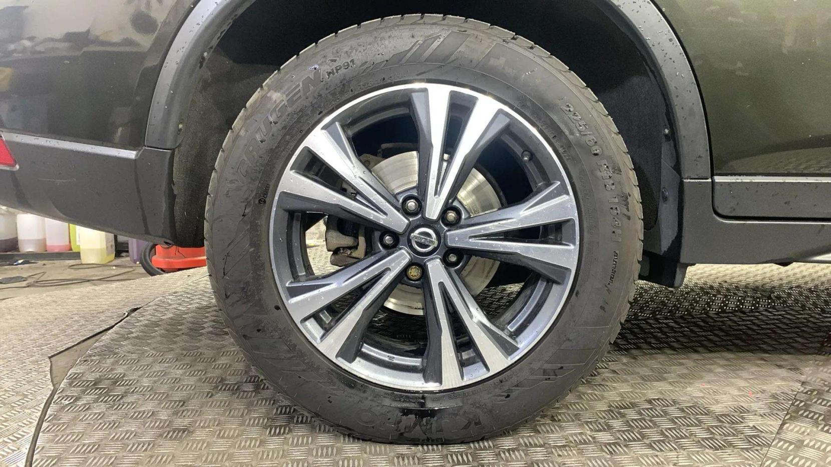 Nissan X-Trail 2.0 dCi N-Connecta SUV 5dr Diesel Manual 4WD Euro 6 (s/s) (177 ps)