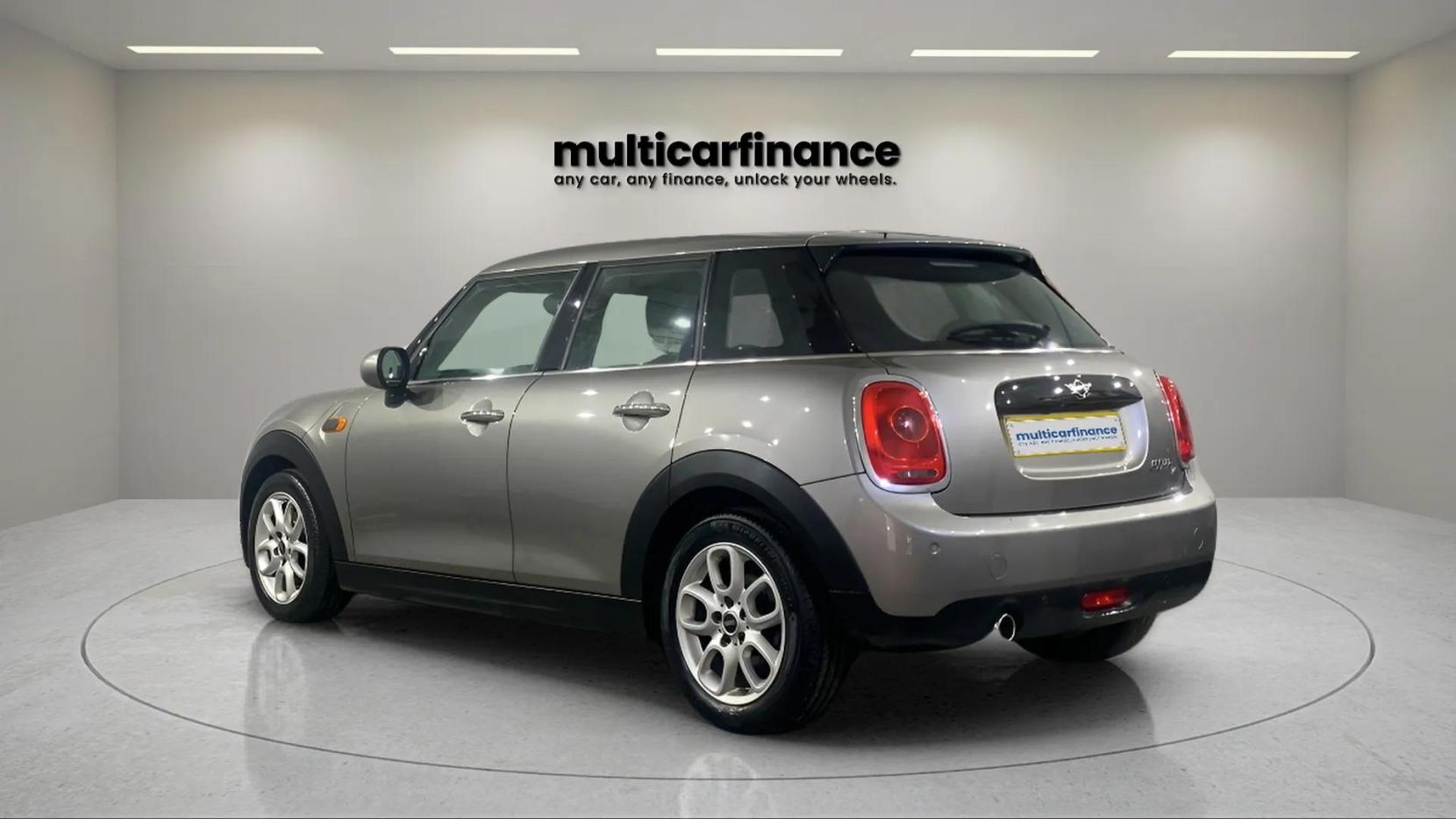 MINI Hatch 1.5 Cooper D Hatchback 5dr Diesel Manual Euro 6 (s/s) (116 ps)