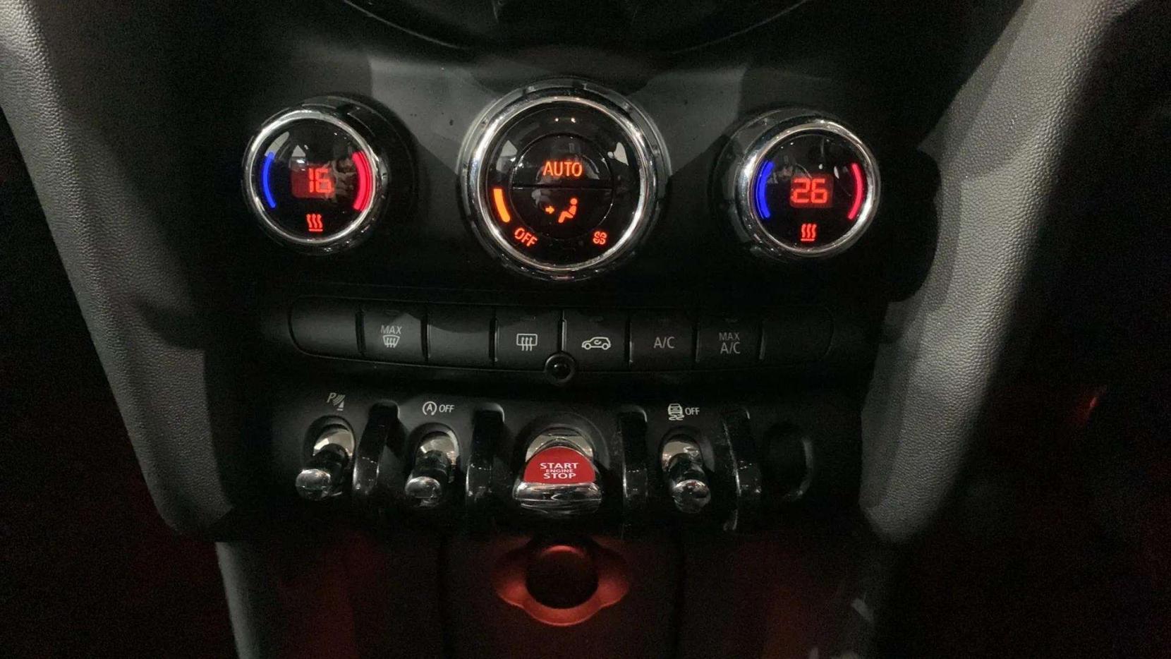 MINI Hatch 1.5 Cooper D Hatchback 5dr Diesel Manual Euro 6 (s/s) (116 ps)