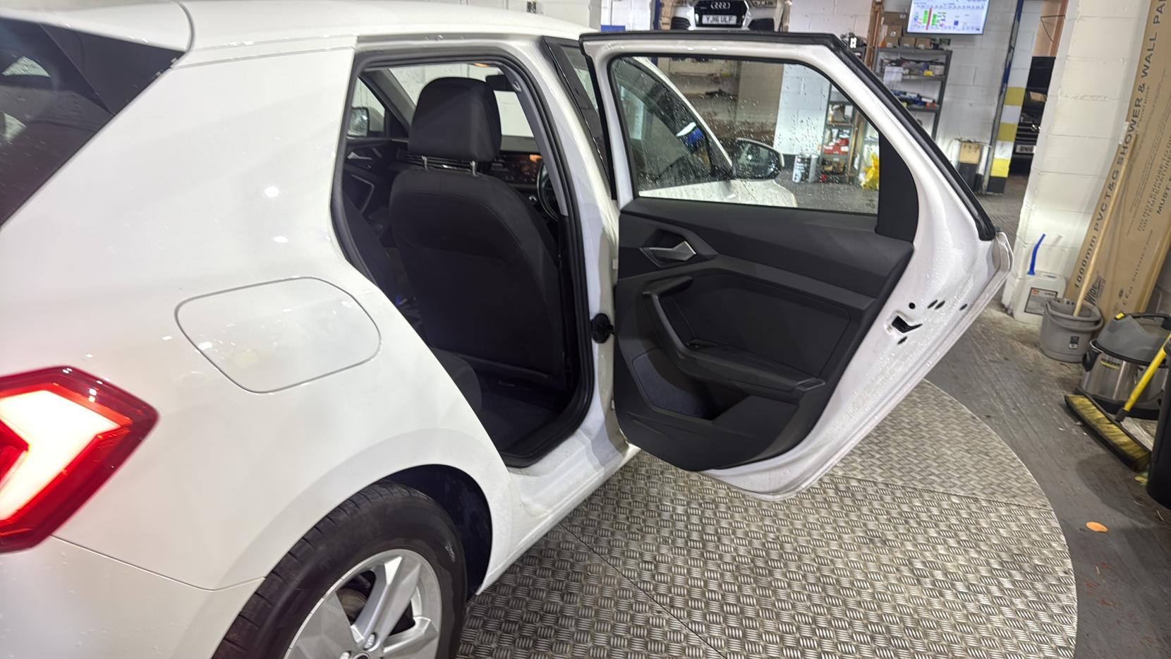 Audi A1 1.0 TFSI 30 Technik Sportback 5dr Petrol Manual Euro 6 (s/s) (110 ps)