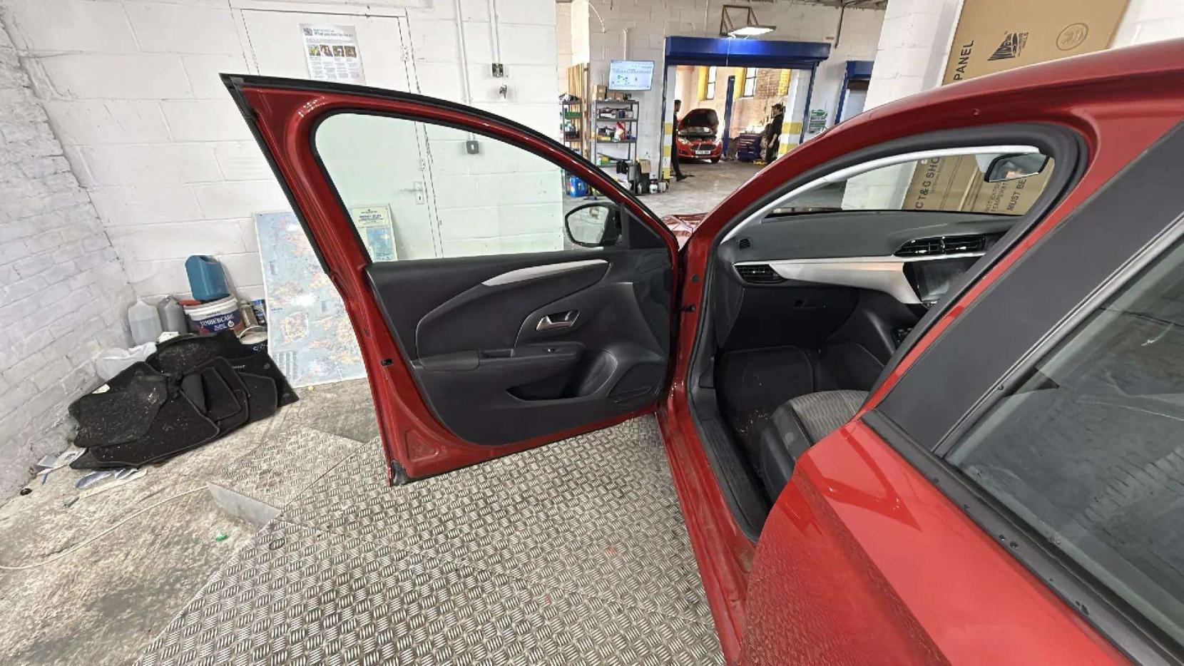 Vauxhall Corsa 1.2 SE Hatchback 5dr Petrol Manual Euro 6 (75 ps)