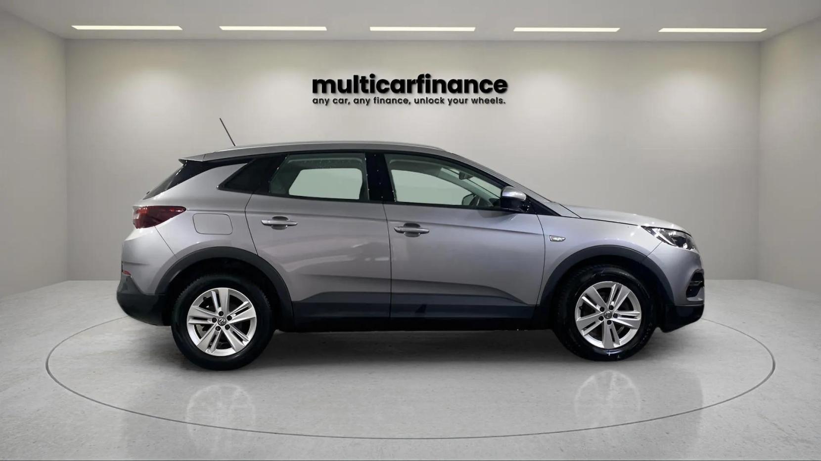 Vauxhall Grandland X 1.2 Turbo GPF SE SUV 5dr Petrol Manual Euro 6 (s/s) (130 ps)