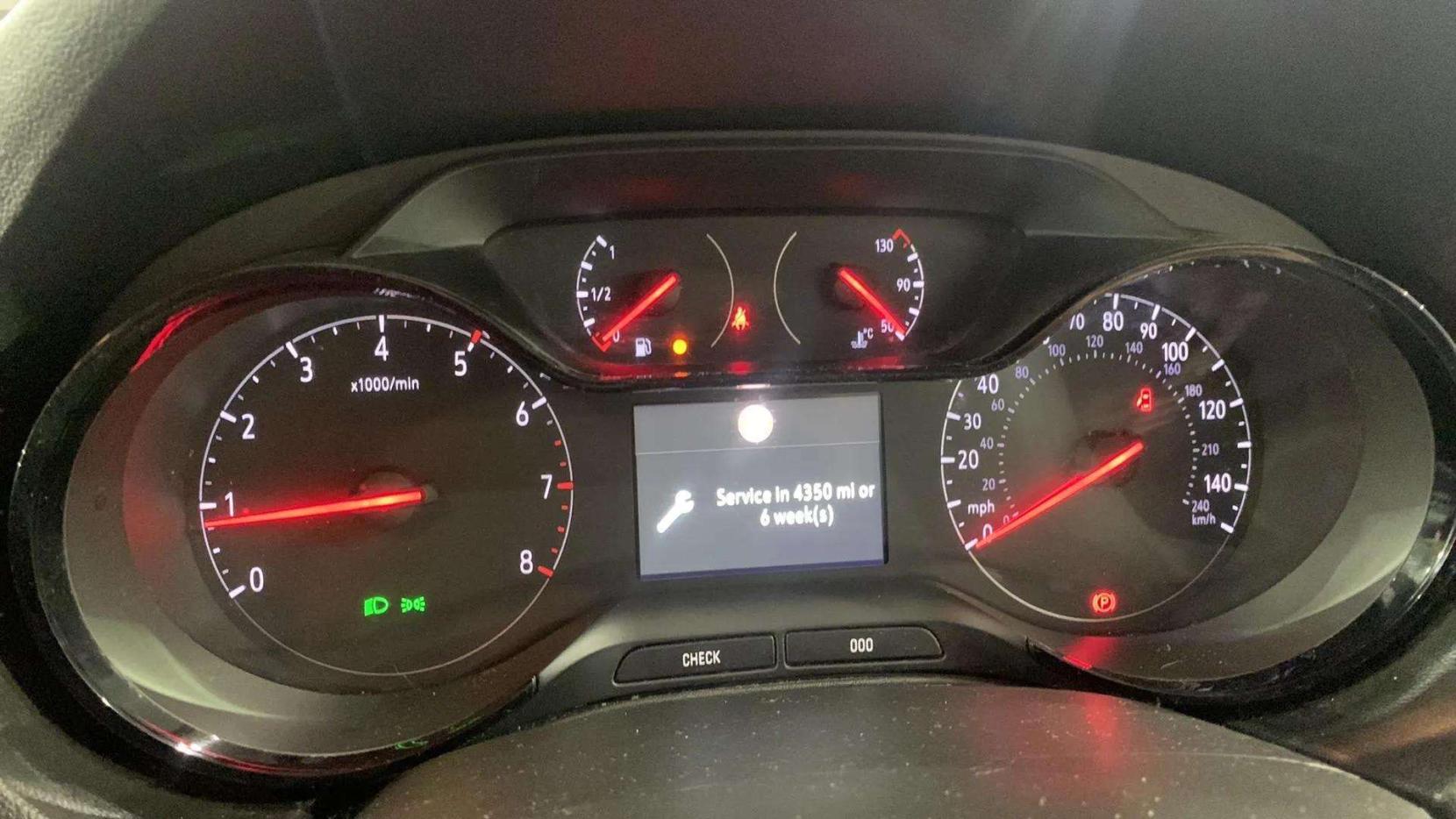Vauxhall Grandland X 1.2 Turbo GPF SE SUV 5dr Petrol Manual Euro 6 (s/s) (130 ps)