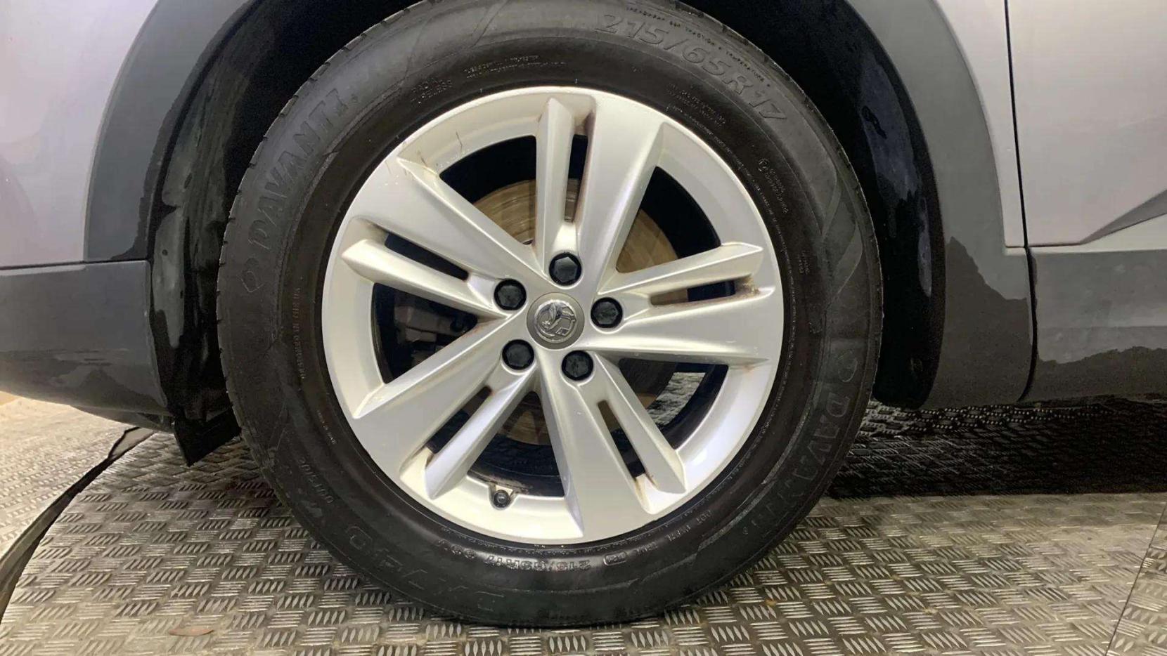 Vauxhall Grandland X 1.2 Turbo GPF SE SUV 5dr Petrol Manual Euro 6 (s/s) (130 ps)