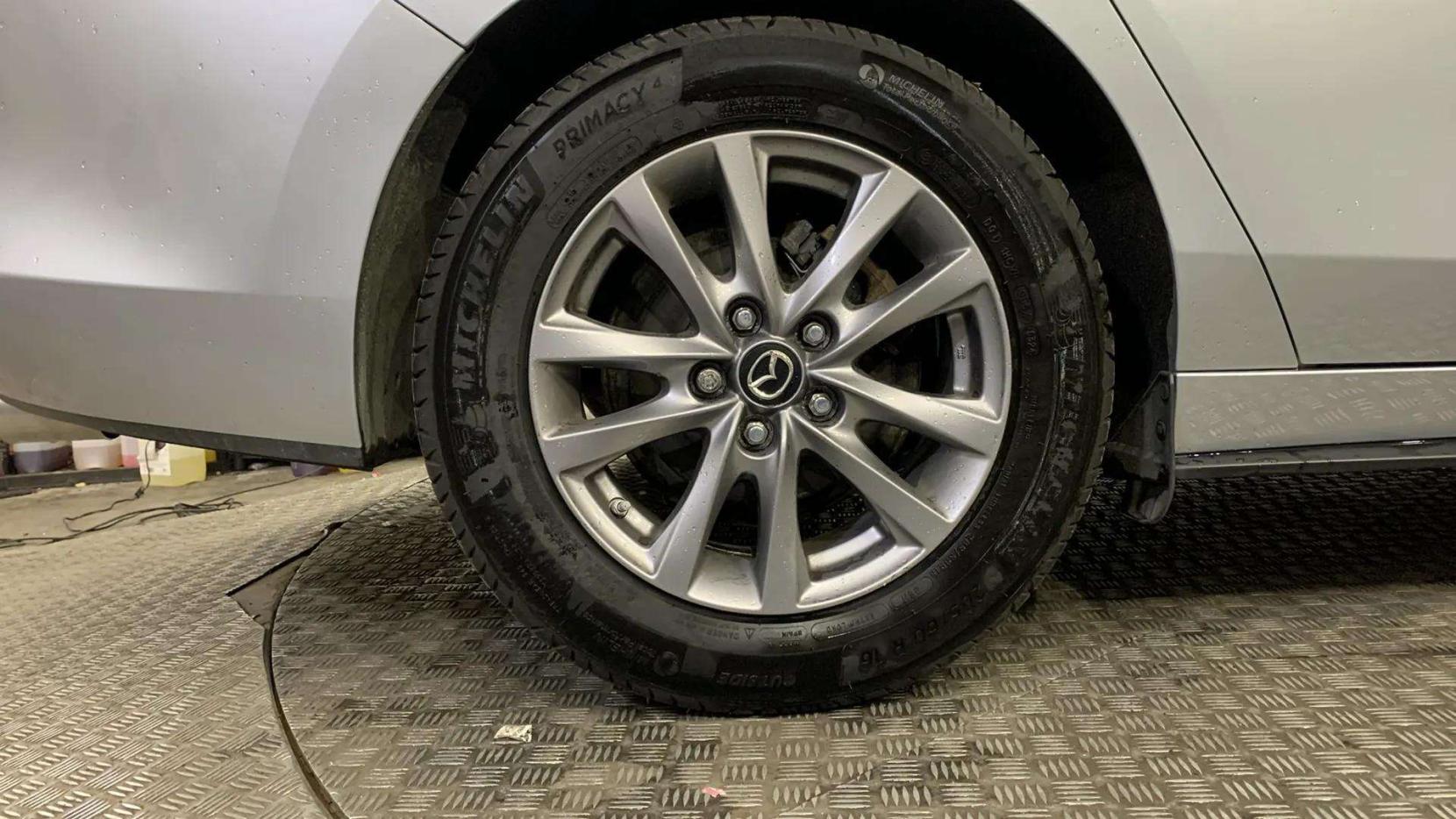 Mazda Mazda3 2.0 SKYACTIV-X MHEV SE-L Lux Saloon 4dr Petrol Manual Euro 6 (s/s) (180 ps)