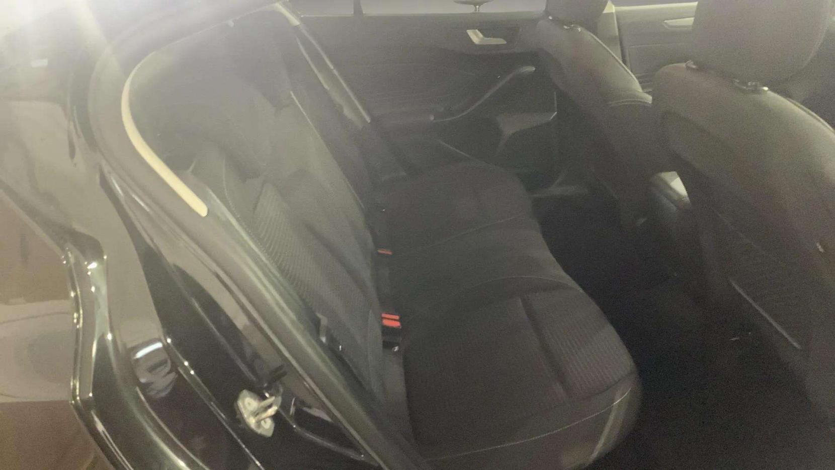 Ford Focus 1.0T EcoBoost MHEV Titanium Edition Hatchback 5dr Petrol Manual Euro 6 (s/s) (155 ps)