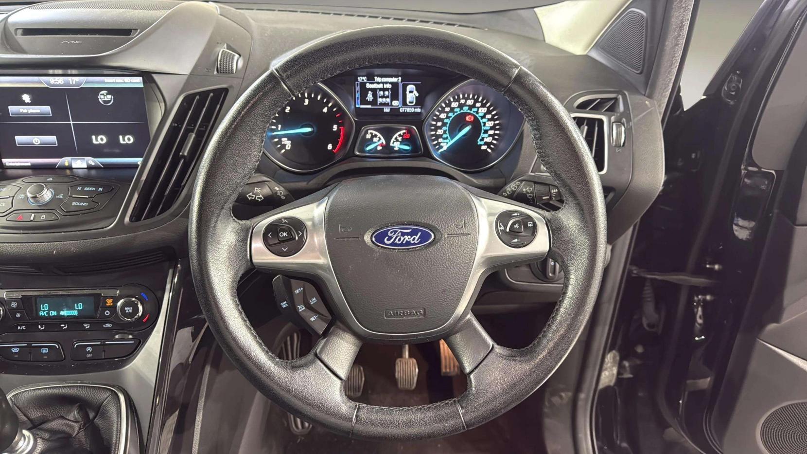 Ford Kuga 2.0 TDCi Titanium SUV 5dr Diesel Manual 2WD Euro 6 (s/s) (150 ps)