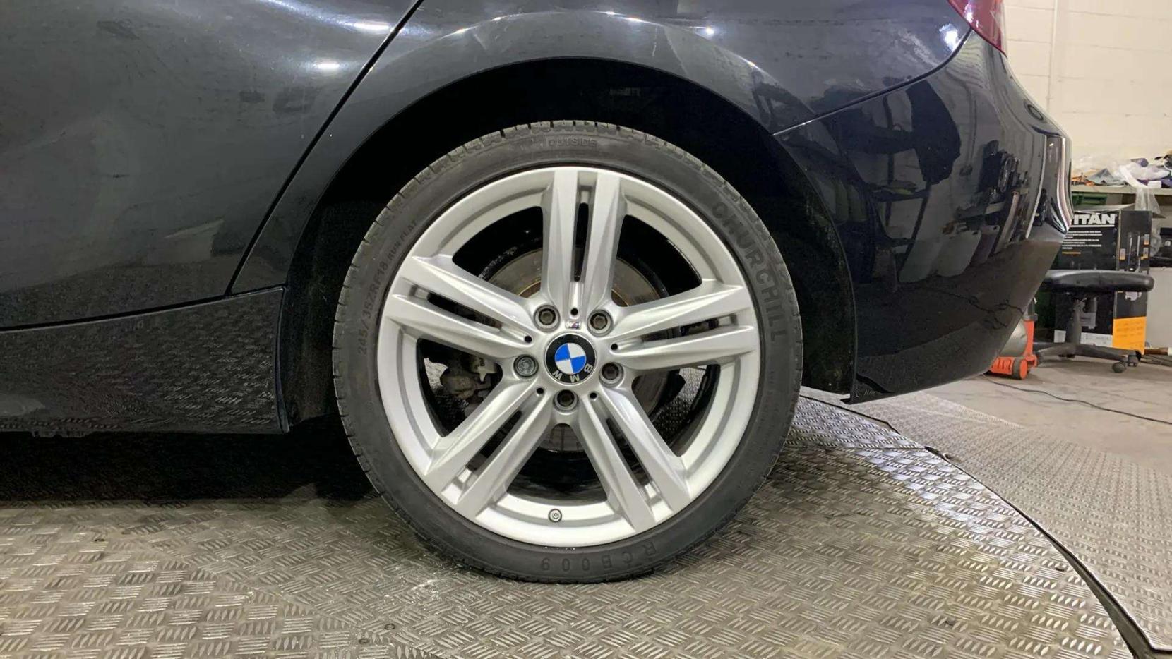 BMW 1 Series 2.0 120d M Sport Hatchback 5dr Diesel Manual xDrive Euro 5 (s/s) (184 ps)