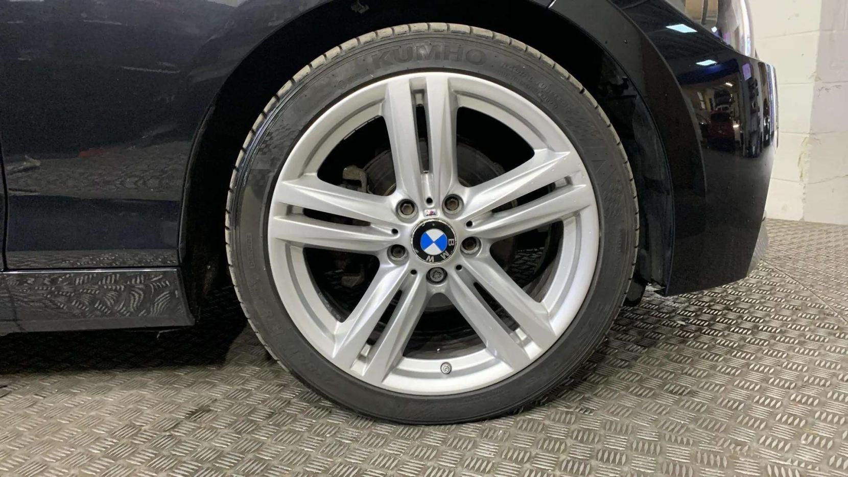 BMW 1 Series 2.0 120d M Sport Hatchback 5dr Diesel Manual xDrive Euro 5 (s/s) (184 ps)