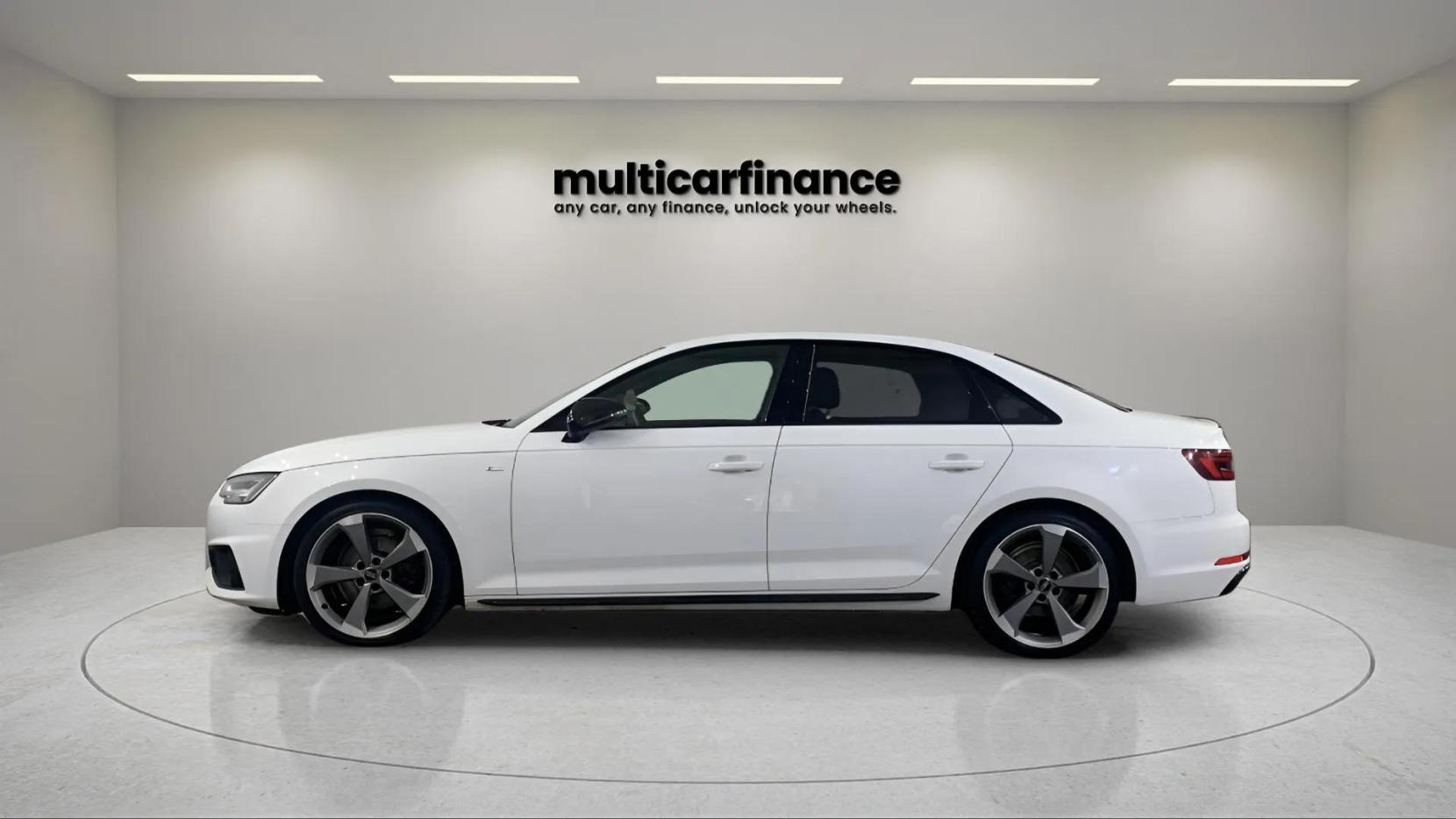 Audi A4 2.0 TFSI 35 Black Edition Saloon 4dr Petrol S Tronic Euro 6 (s/s) (150 ps)