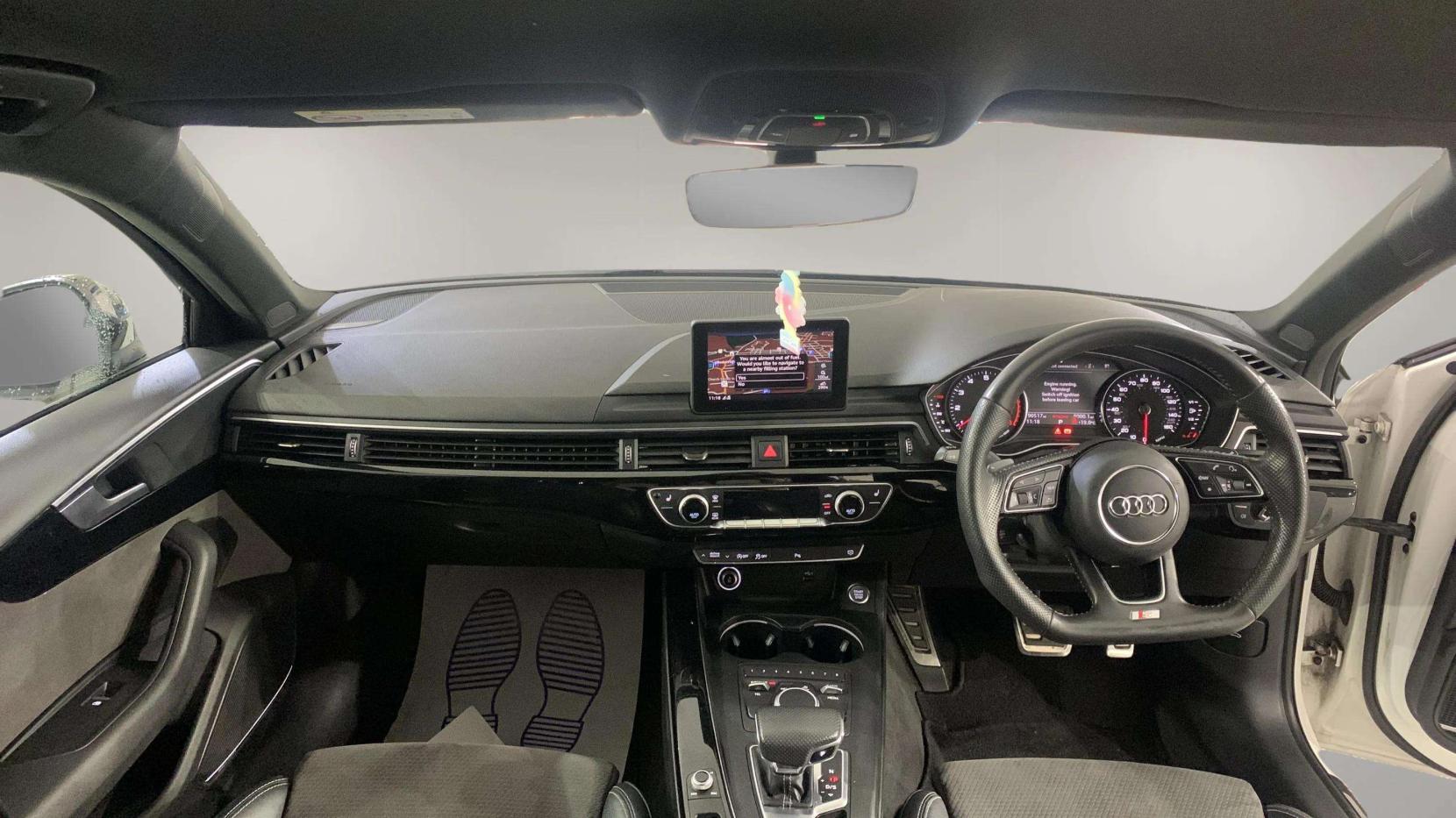 Audi A4 2.0 TFSI 35 Black Edition Saloon 4dr Petrol S Tronic Euro 6 (s/s) (150 ps)