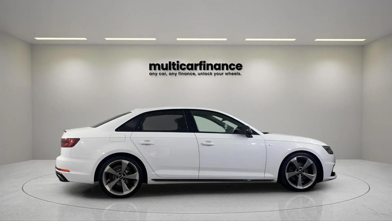 Audi A4 2.0 TFSI 35 Black Edition Saloon 4dr Petrol S Tronic Euro 6 (s/s) (150 ps)