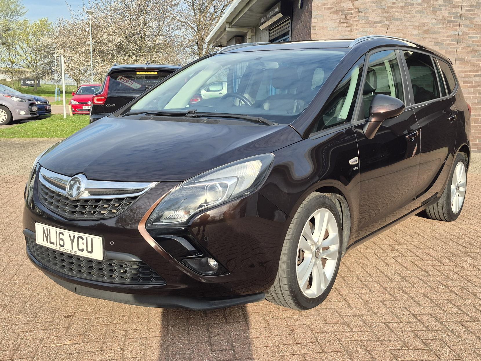 Vauxhall Zafira Tourer 2.0 CDTi SRi MPV 5dr Diesel Manual Euro 6 (s/s) (170 ps)
