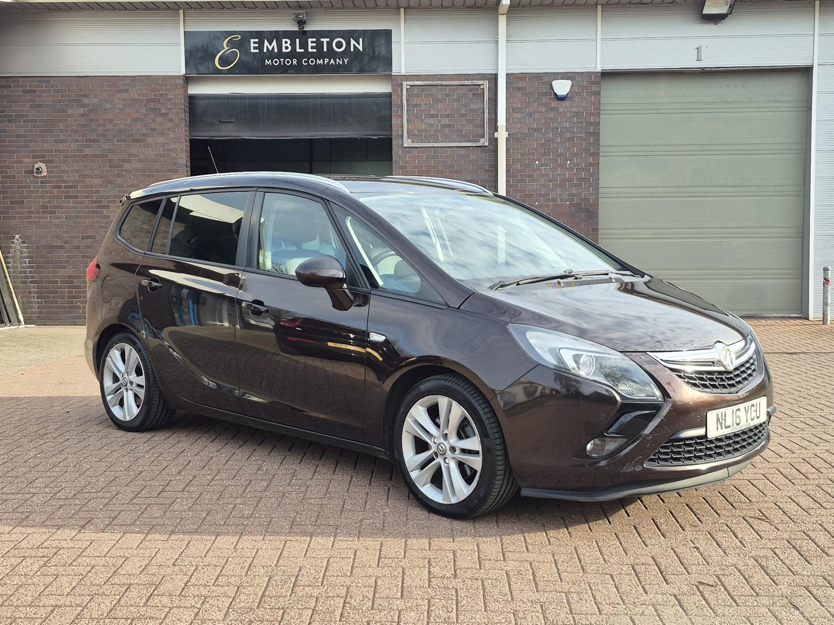 Vauxhall Zafira Tourer 2.0 CDTi SRi MPV 5dr Diesel Manual Euro 6 (s/s) (170 ps)