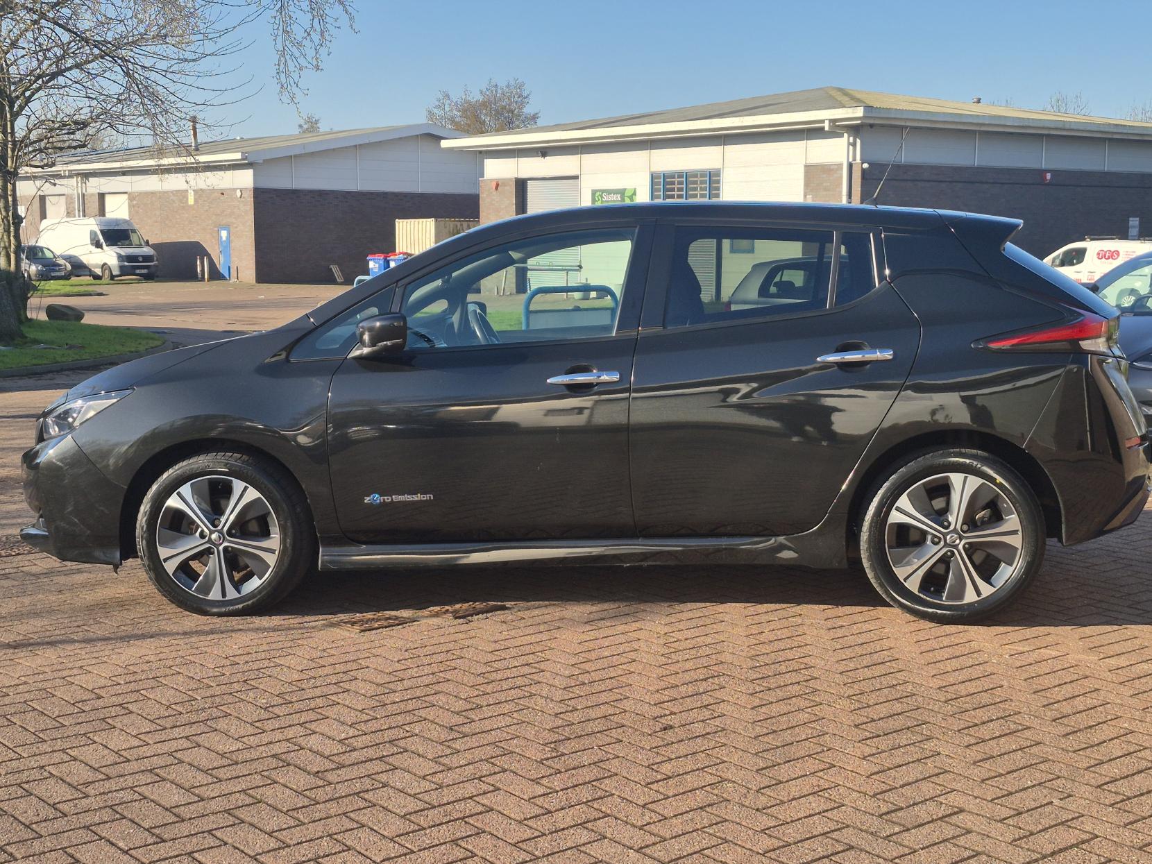 Nissan Leaf 40kWh 2.Zero Hatchback 5dr Electric Auto (150 ps)