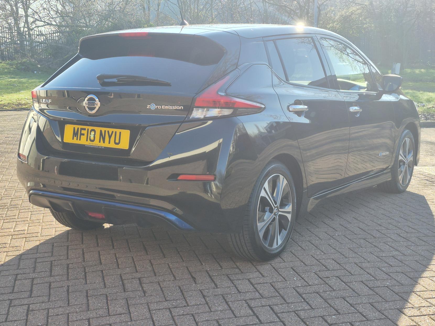 Nissan Leaf 40kWh 2.Zero Hatchback 5dr Electric Auto (150 ps)