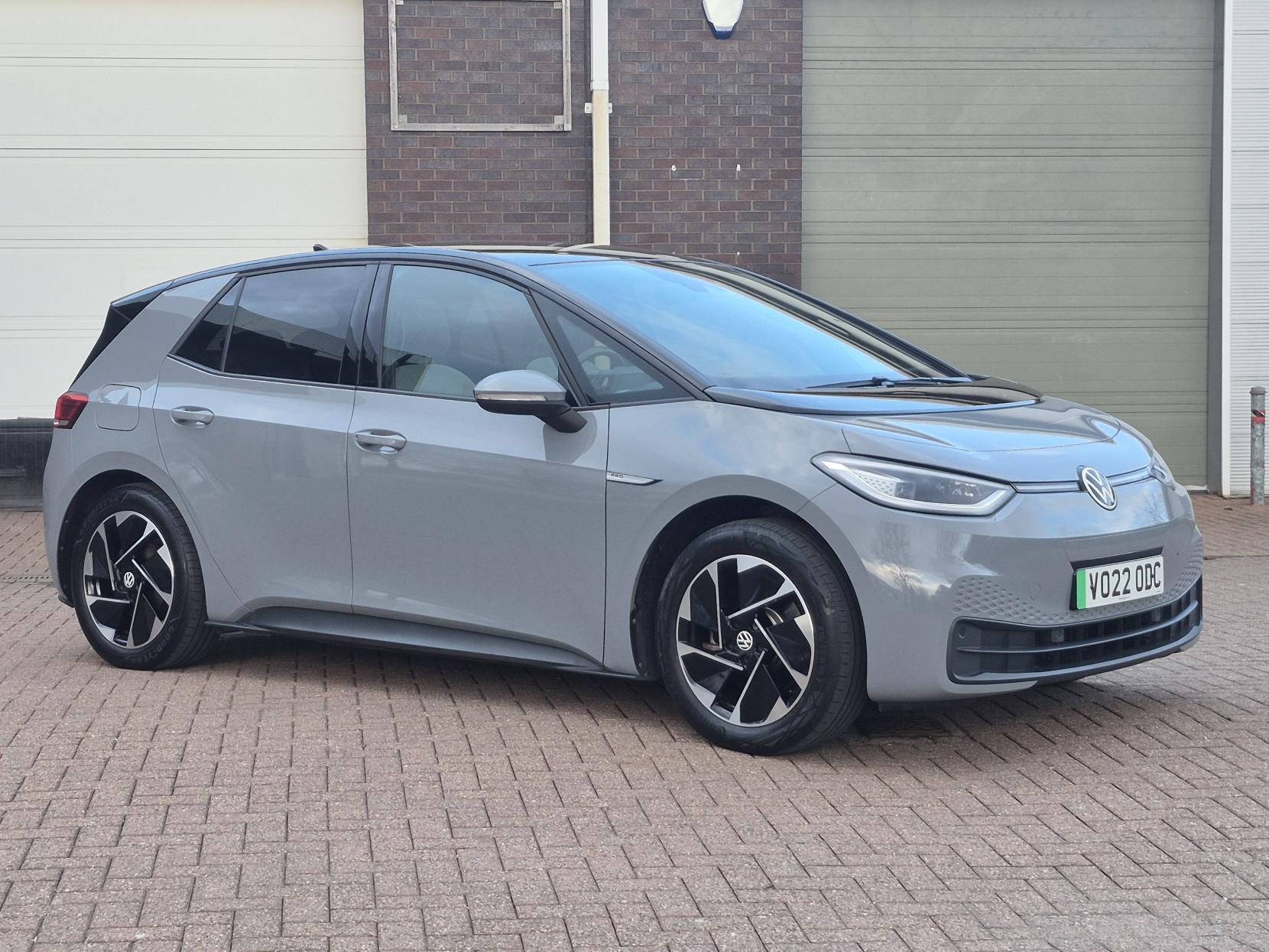 Volkswagen ID.3 Pro Performance 58kWh Family Hatchback 5dr Electric Auto (204 ps)