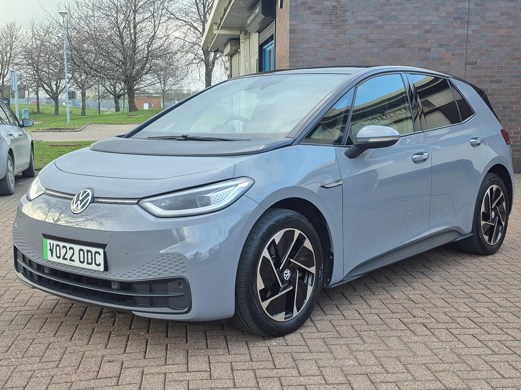 Volkswagen ID.3 Pro Performance 58kWh Family Hatchback 5dr Electric Auto (204 ps)