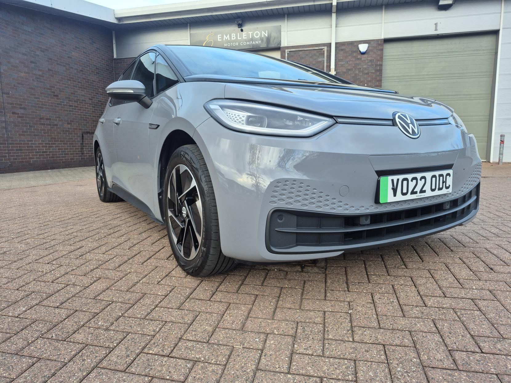 Volkswagen ID.3 Pro Performance 58kWh Family Hatchback 5dr Electric Auto (204 ps)