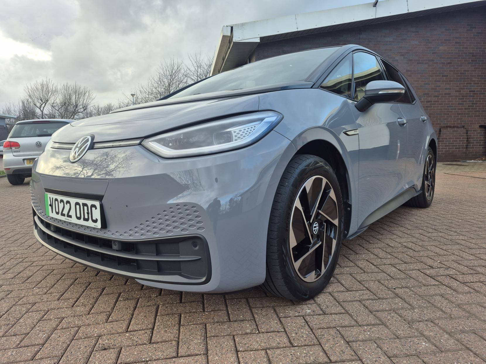 Volkswagen ID.3 Pro Performance 58kWh Family Hatchback 5dr Electric Auto (204 ps)