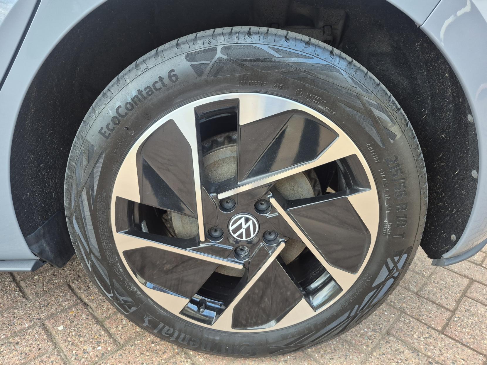 Volkswagen ID.3 Pro Performance 58kWh Family Hatchback 5dr Electric Auto (204 ps)