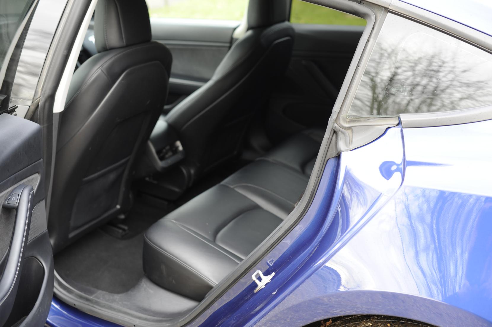 Tesla Model 3 (Dual Motor) Performance Saloon 4dr Electric Auto 4WDE (Performance Upgrade) (449 bhp)