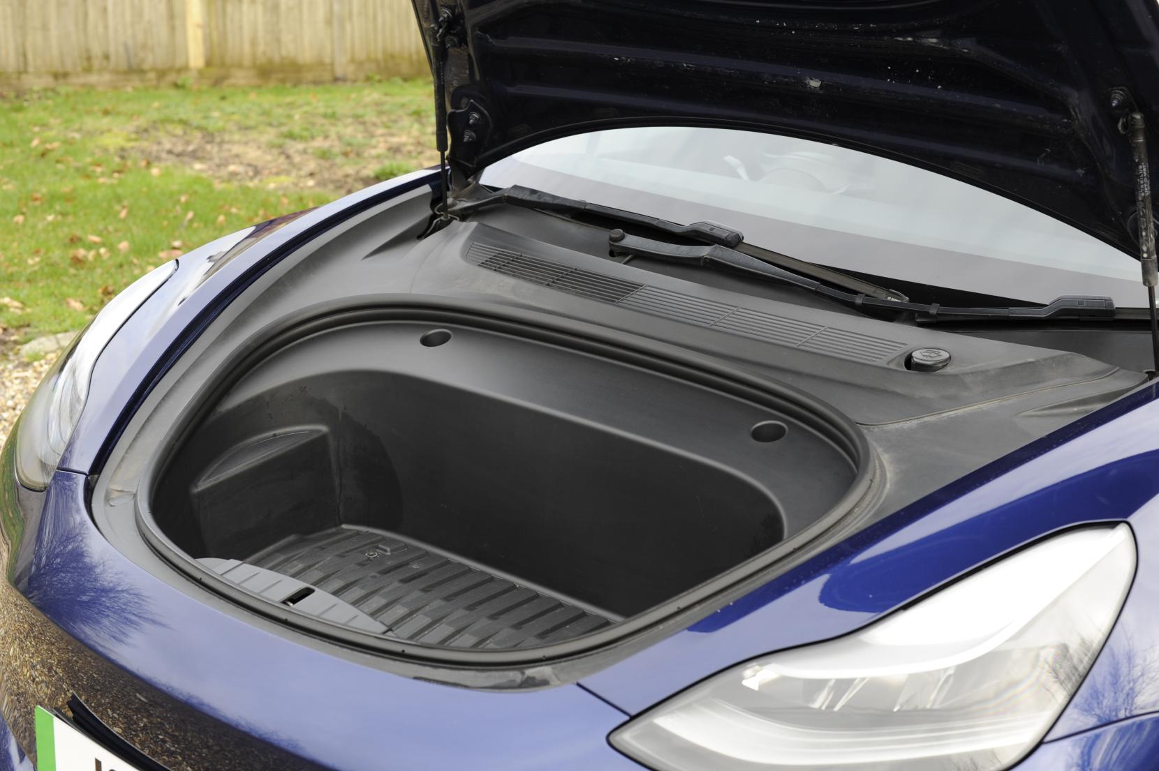 Tesla Model 3 (Dual Motor) Performance Saloon 4dr Electric Auto 4WDE (Performance Upgrade) (449 bhp)