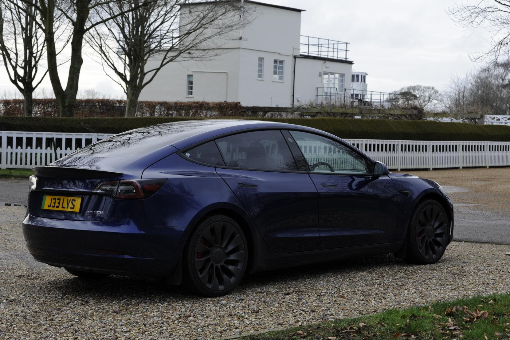 Tesla Model 3 (Dual Motor) Performance Saloon 4dr Electric Auto 4WDE (Performance Upgrade) (449 bhp)