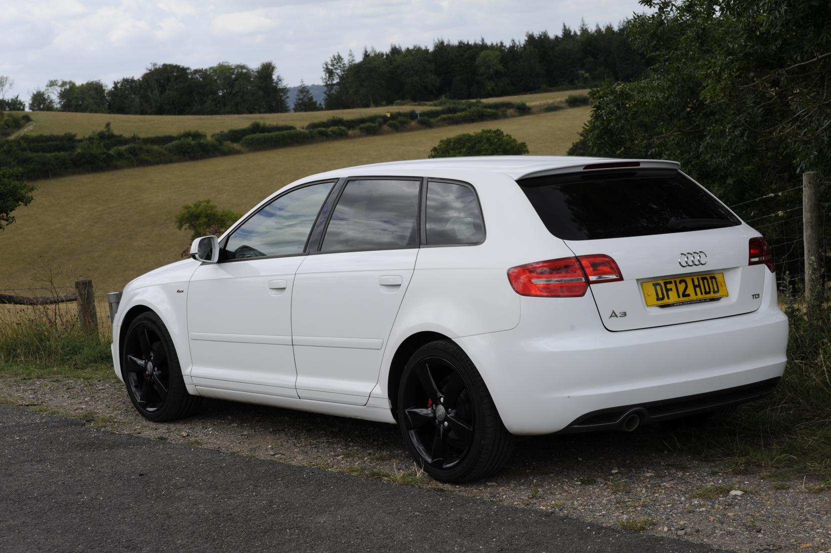 Audi A3 2.0 TDI Black Edition Sportback 5dr Diesel Manual Euro 5 (s/s) (140 ps)