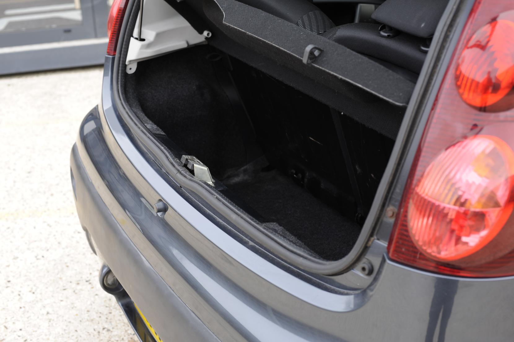 Peugeot 107 1.0 12V Active Hatchback 5dr Petrol Manual Euro 5 (68 ps)