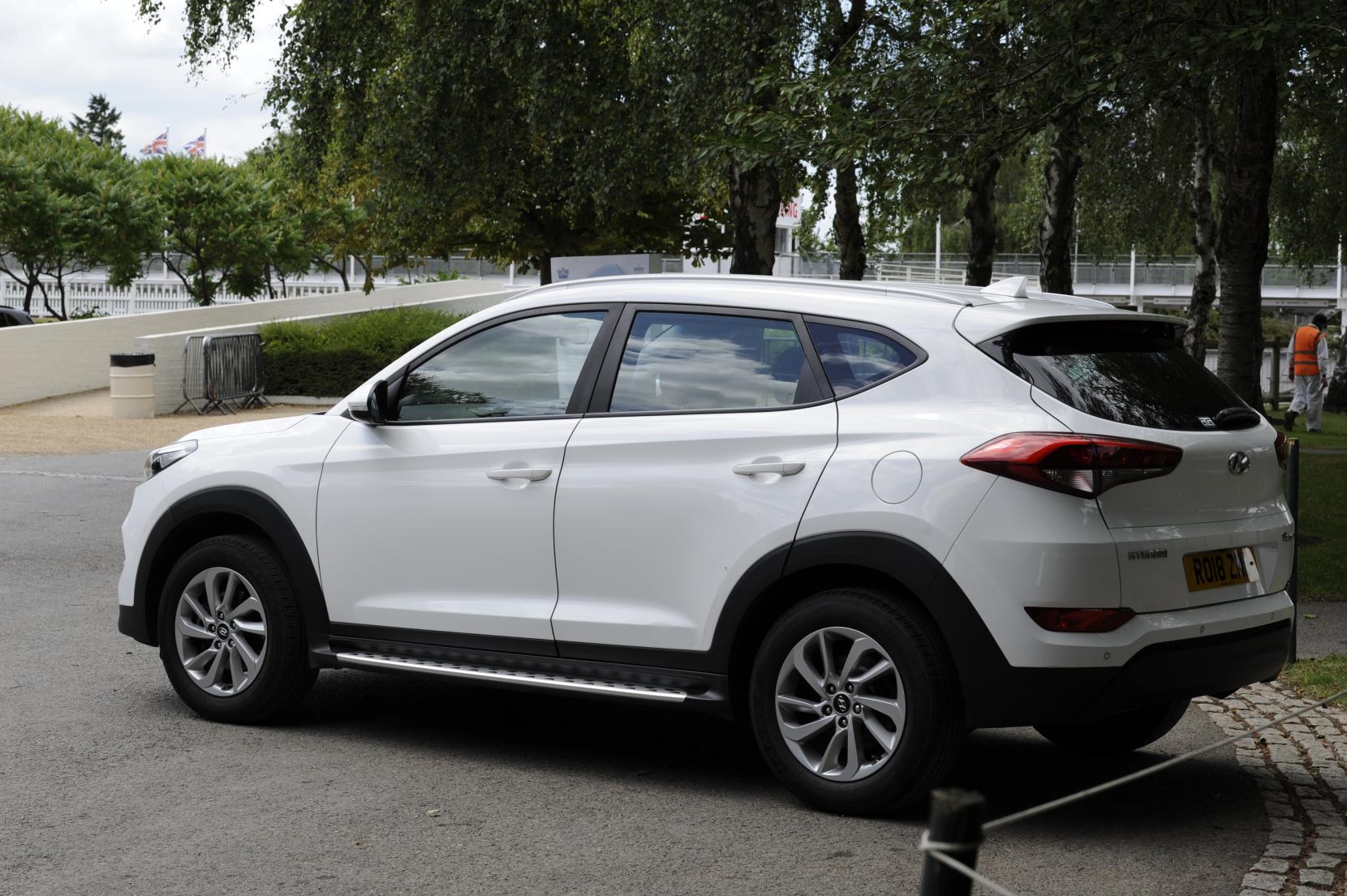 Hyundai TUCSON 1.6 GDi Blue Drive SE Nav SUV 5dr Petrol Manual Euro 6 (s/s) (132 ps)