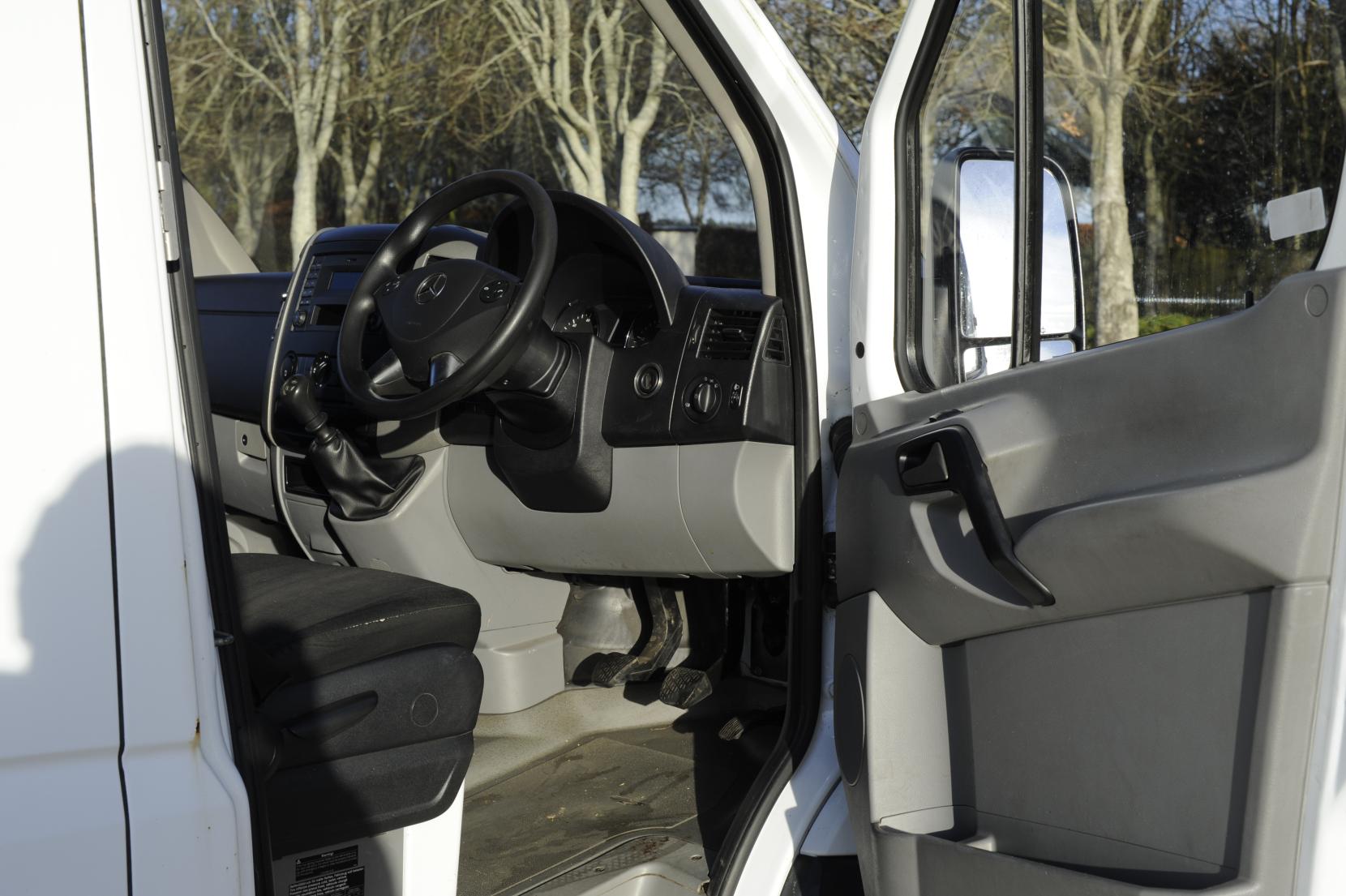 Mercedes-Benz Sprinter 2.1 313 CDi Panel Van 4dr Diesel Manual RWD L3 H3 (129 bhp)