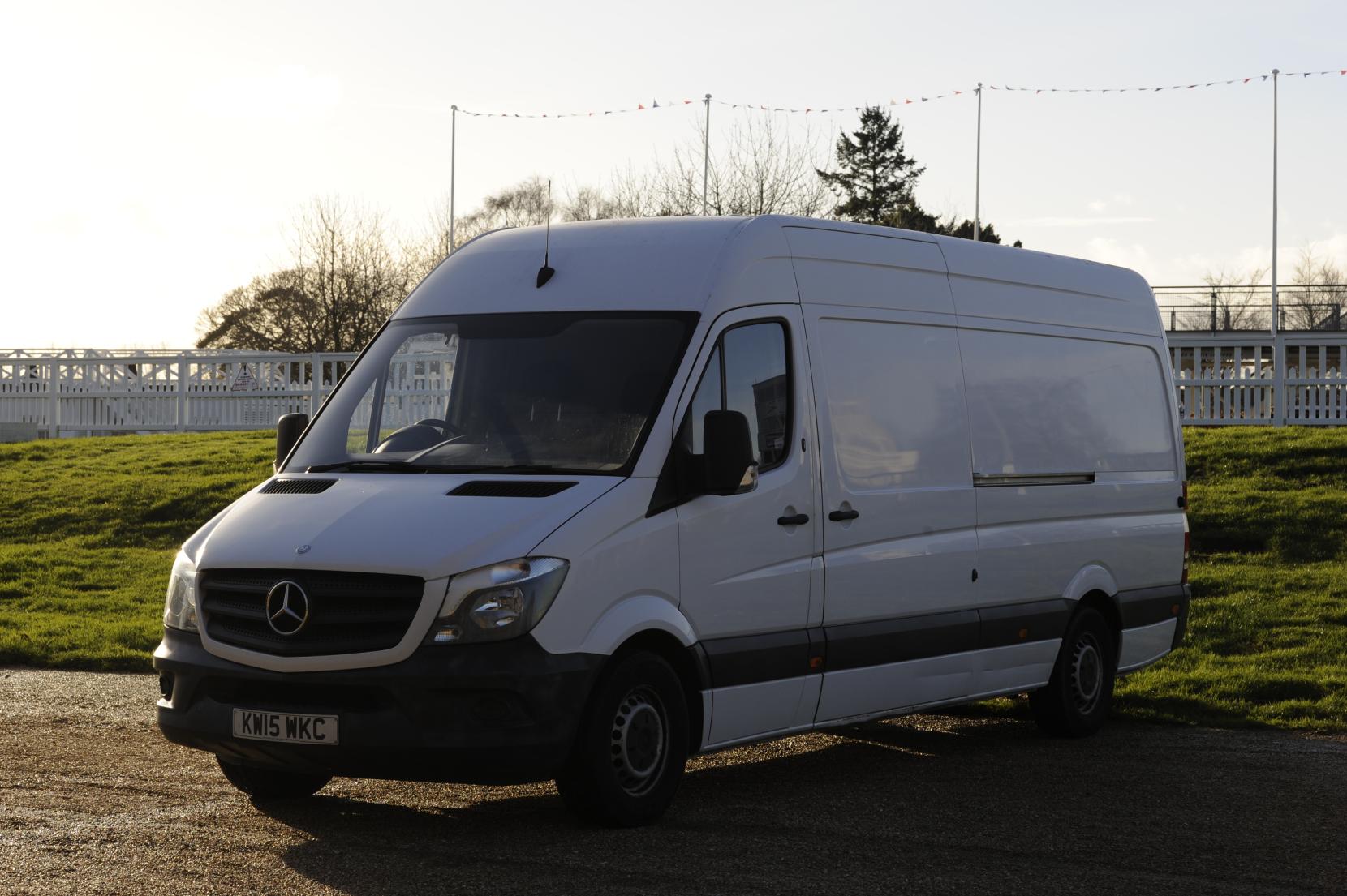 Mercedes-Benz Sprinter 2.1 313 CDi Panel Van 4dr Diesel Manual RWD L3 H3 (129 bhp)