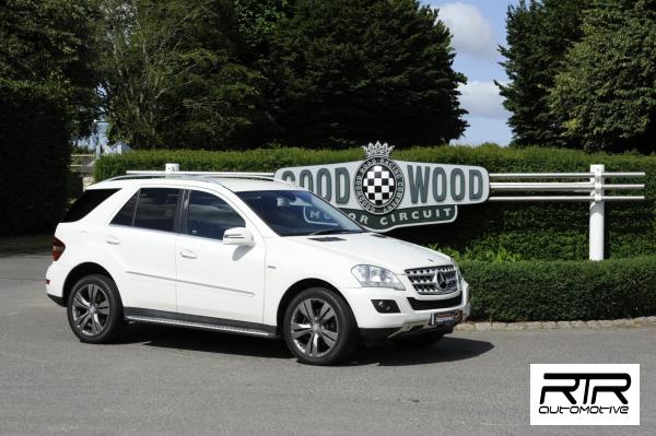Mercedes-Benz M Class 3.0 ML300 CDI V6 BlueEfficiency Sport SUV 5dr Diesel G-Tronic 4WD Euro 5 (204 ps)