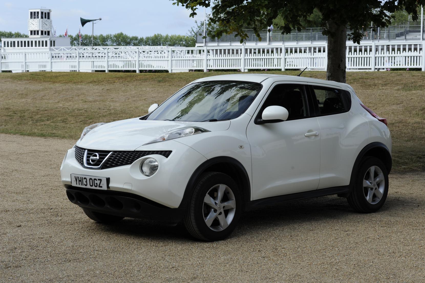 Nissan Juke 1.6 Visia SUV 5dr Petrol Manual Euro 5 (94 ps)