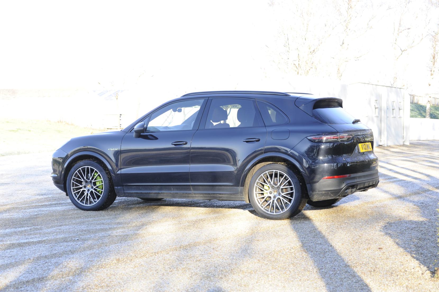 Porsche Cayenne 3.0 V6 E-Hybrid 17.9kWh SUV 5dr Petrol Plug-in Hybrid TiptronicS 4WD Euro 6 (s/s) (3.6kW Charger) (462 ps)