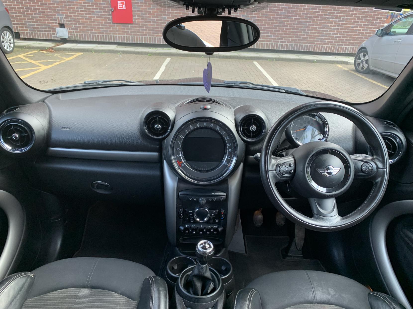 2015 MINI Countryman Cooper D All4, exterior view 4