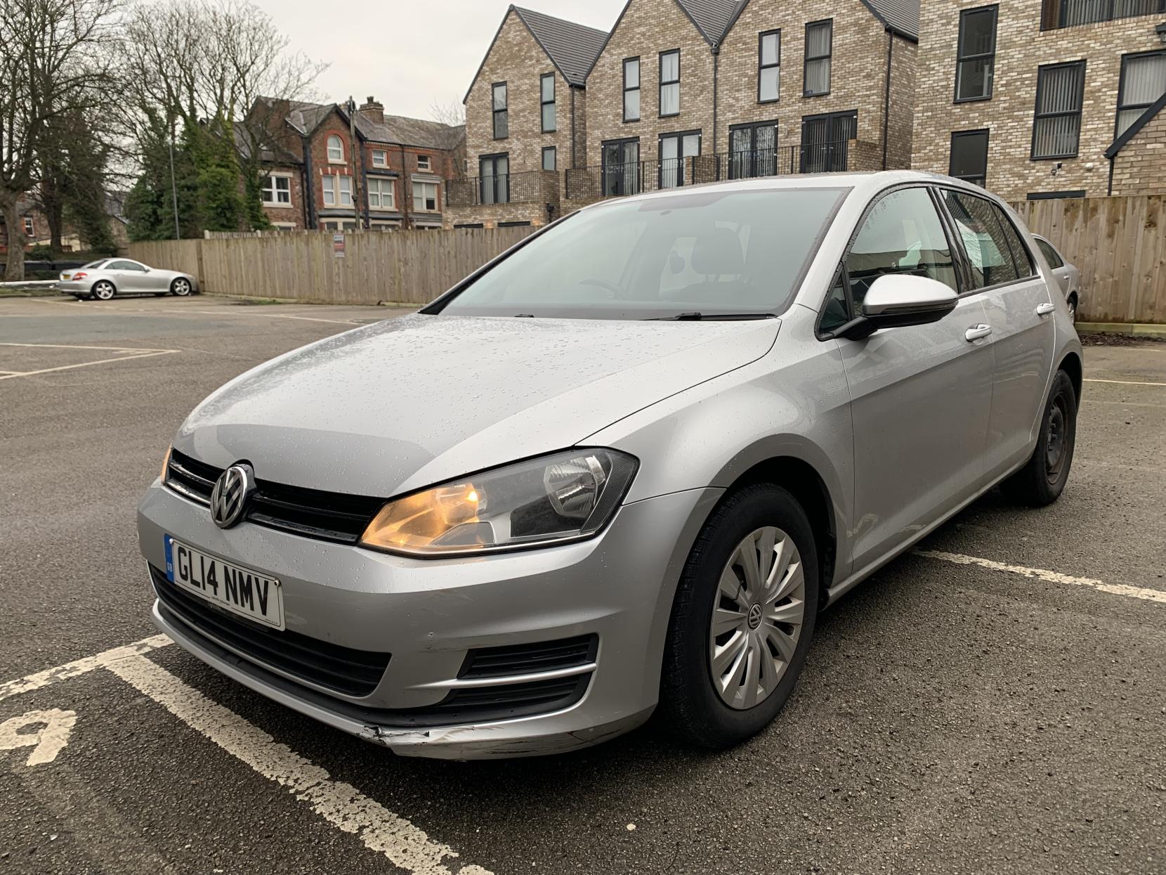 2014 Volkswagen Golf TDI BlueMotion Tech S