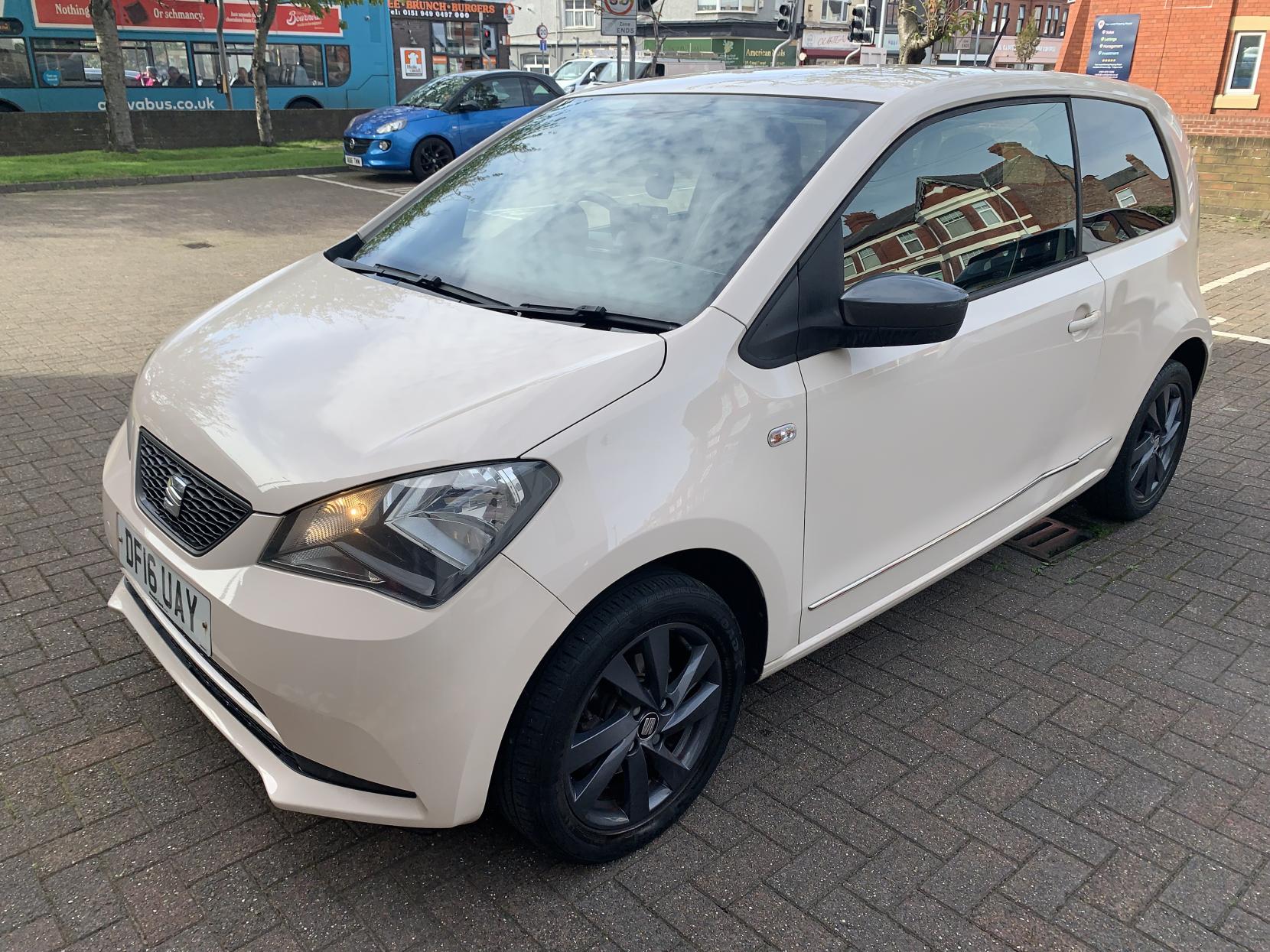 SEAT Mii 1.0 12v by MANGO Hatchback 3dr Petrol Manual Euro 6 (75 ps)