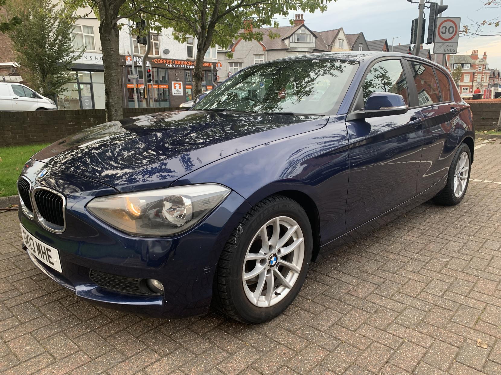 BMW 1 Series 1.6 116d ED EfficientDynamics Hatchback 5dr Diesel Manual Euro 5 (s/s) (116 ps)