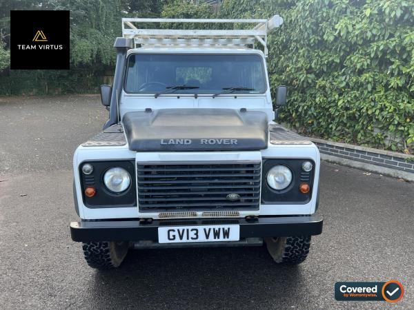 Land Rover Defender 110 2.2 TDCi XS Utility Wagon Double Cab 5dr Diesel Manual 4WD MWB Euro 5 (122 ps)