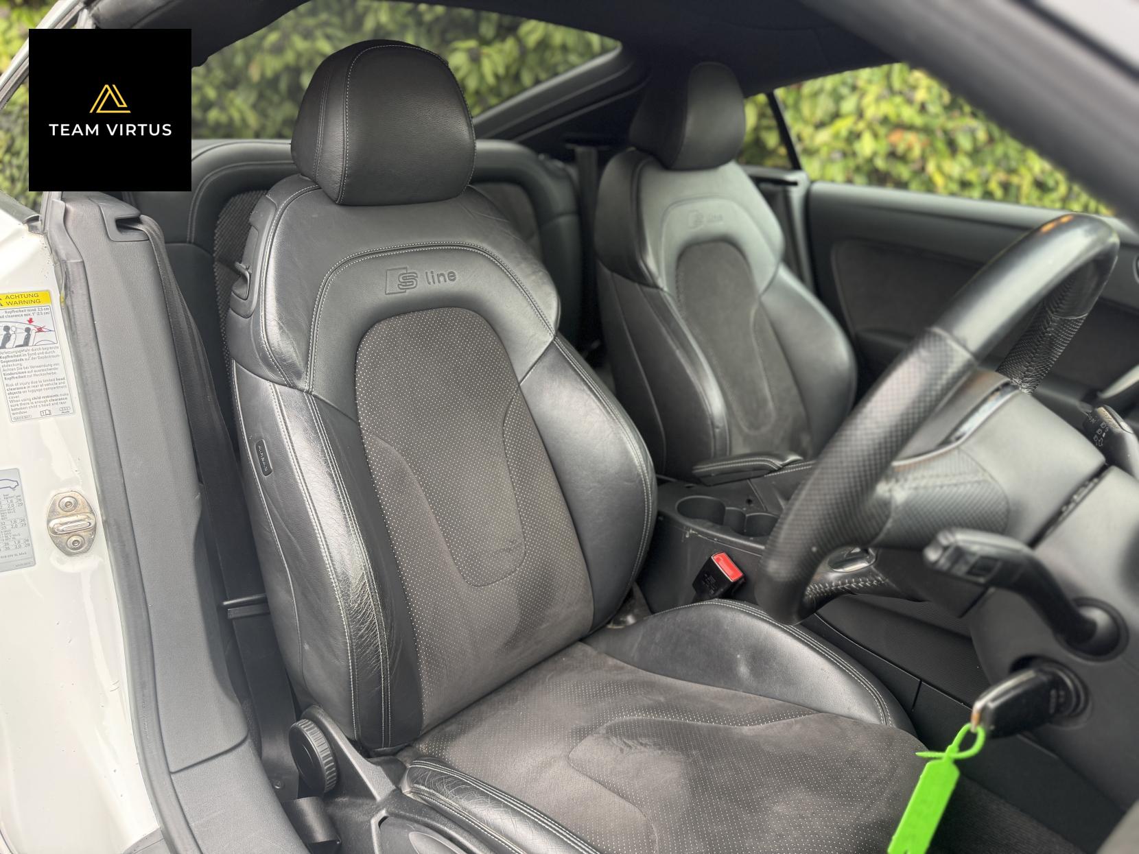 Audi TT 2.0 TDI Black Edition Coupe 3dr Diesel Manual quattro Euro 5 (170 ps)