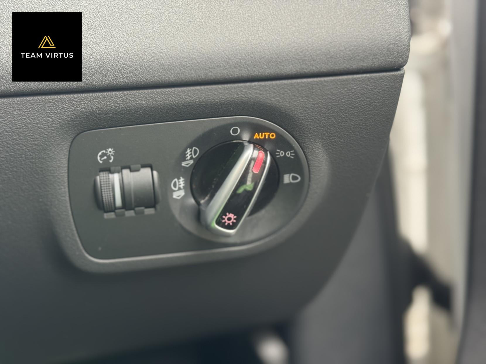 Audi TT 2.0 TDI Black Edition Coupe 3dr Diesel Manual quattro Euro 5 (170 ps)