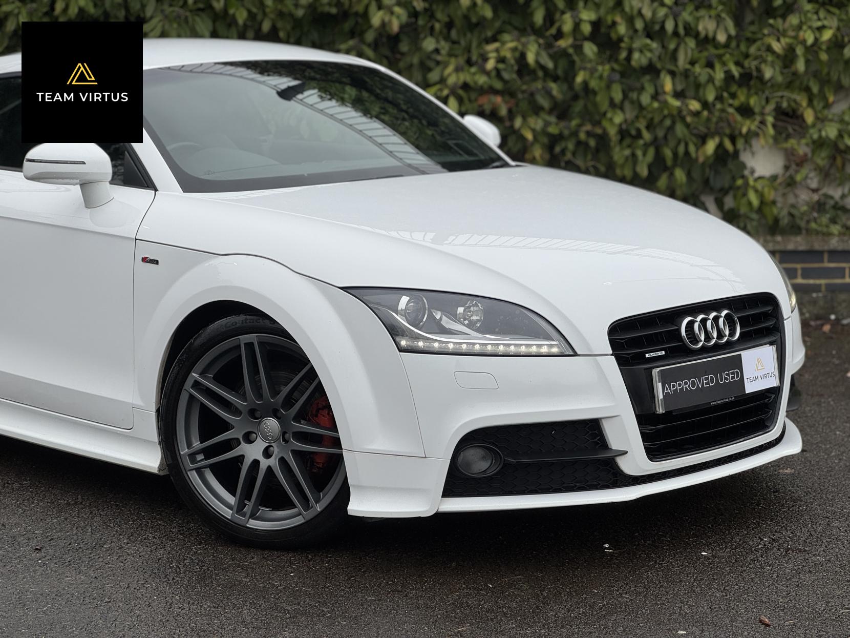 Audi TT 2.0 TDI Black Edition Coupe 3dr Diesel Manual quattro Euro 5 (170 ps)