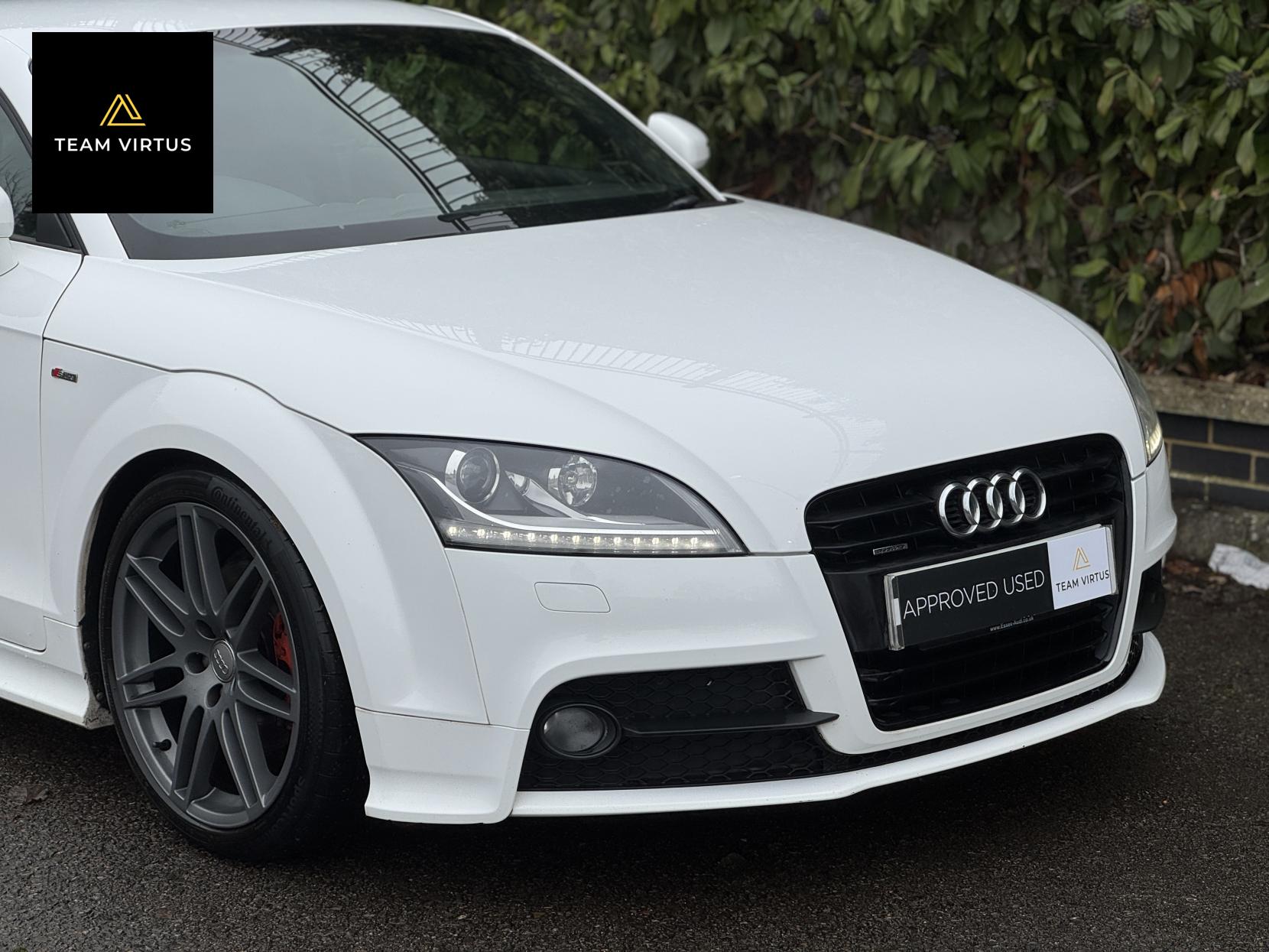 Audi TT 2.0 TDI Black Edition Coupe 3dr Diesel Manual quattro Euro 5 (170 ps)